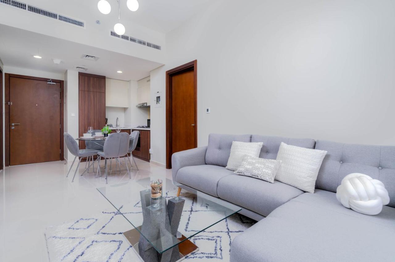 Delightful 2Br Apartment At Reva Residences Dubai Luaran gambar