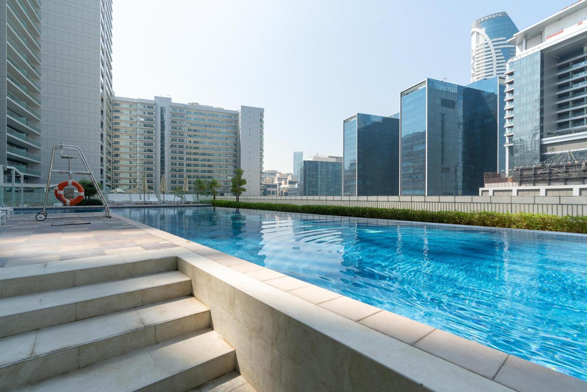 Delightful 2Br Apartment At Reva Residences Dubai Luaran gambar