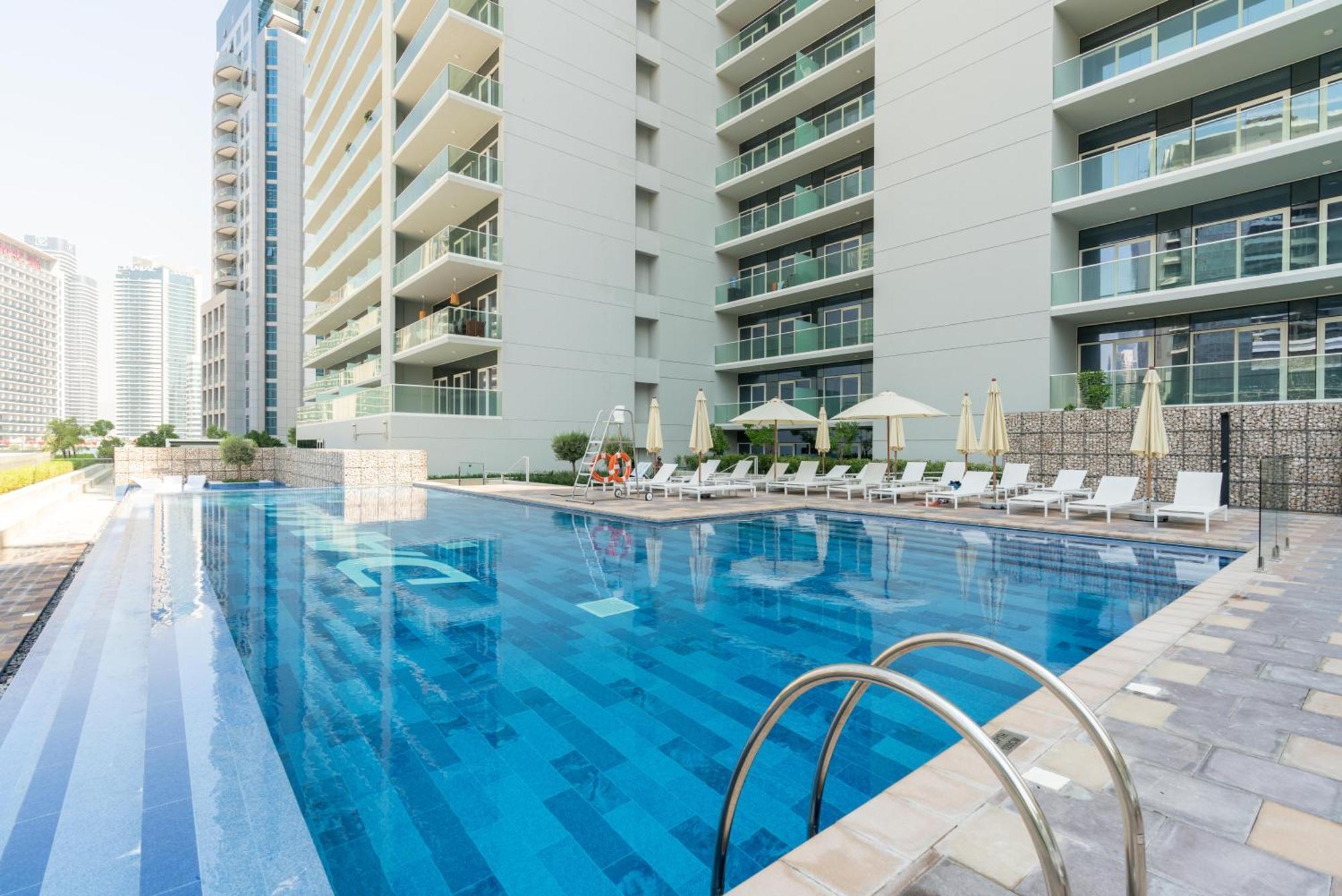 Delightful 2Br Apartment At Reva Residences Dubai Luaran gambar